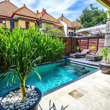 De Cinta Villa - Kuta - 5 Bedrooms - Heart Of Kuta Exterior foto